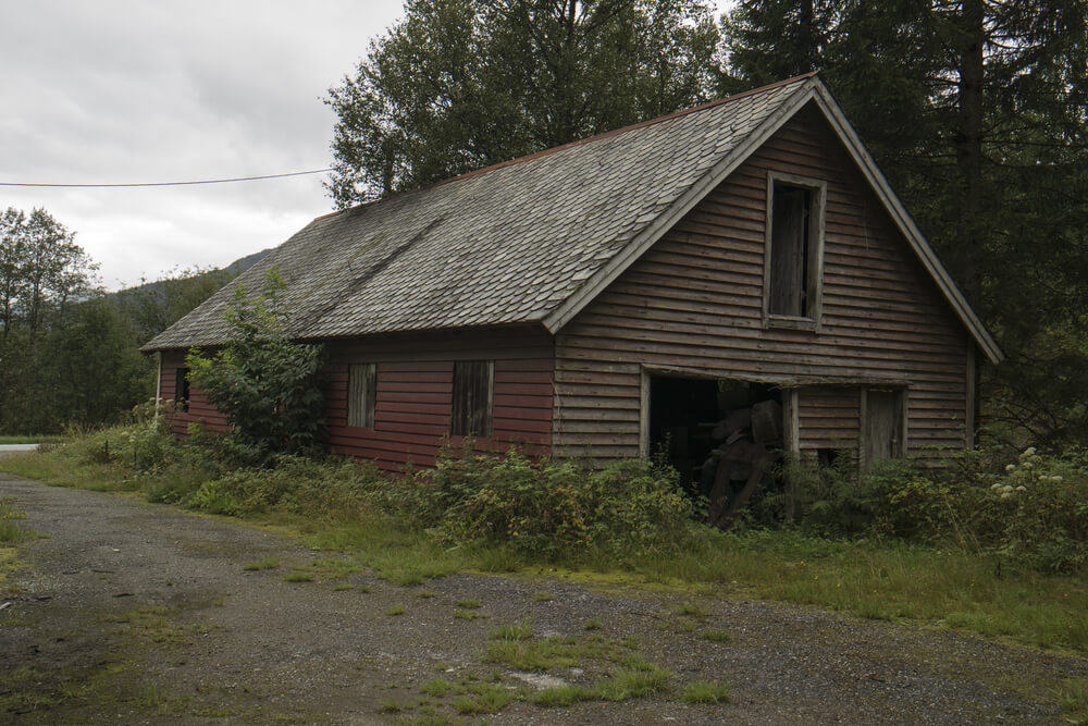 Balaclava Ghost Town - best places to visit in Ontario in the summer
