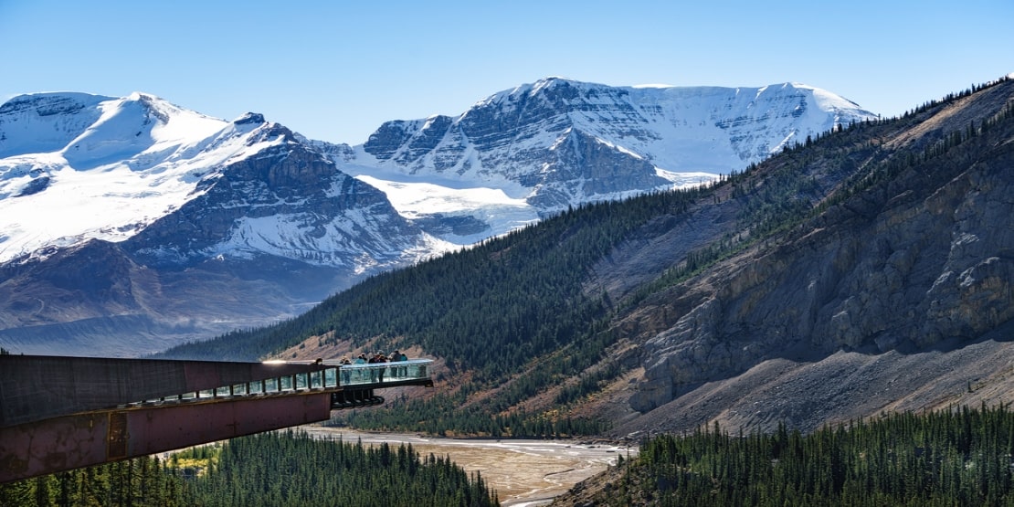 Columbia Icefield - Places to visit in Alberta