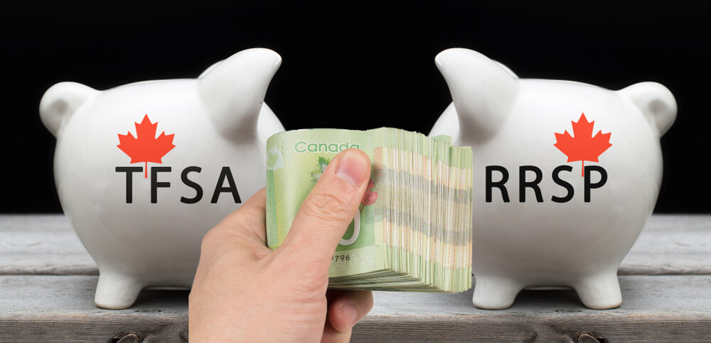 How to Choose Between TFSA vs RRSP