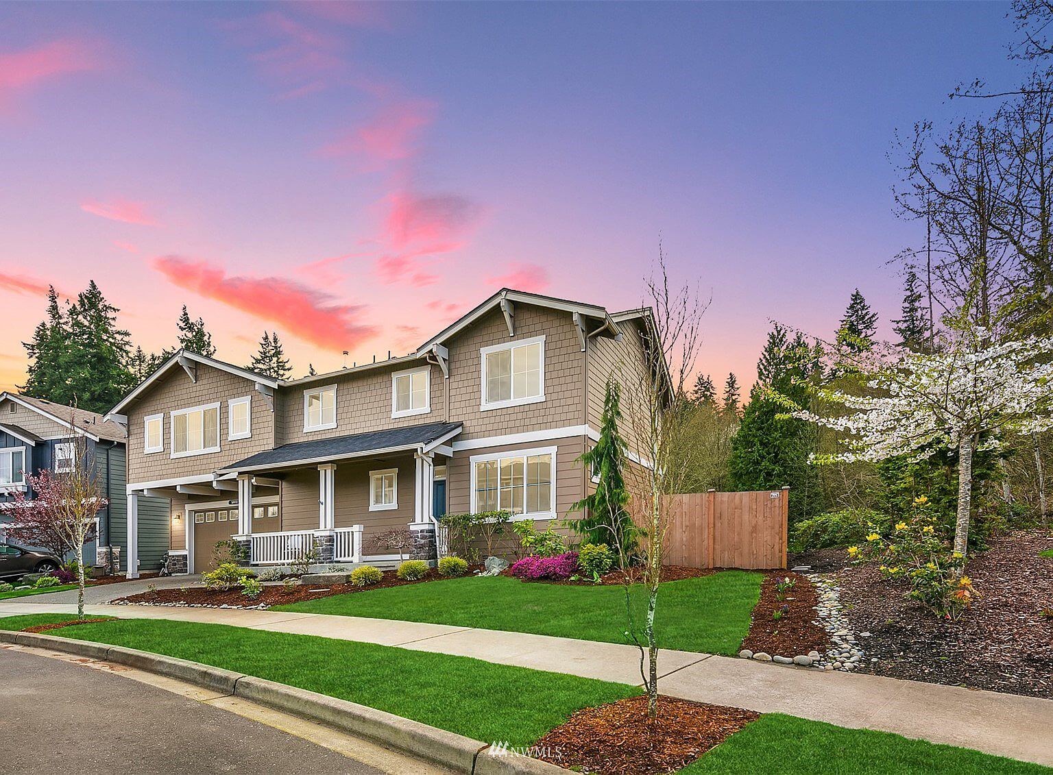 Pros and Cons of Choosing For Sale By Owner or FSBO Process