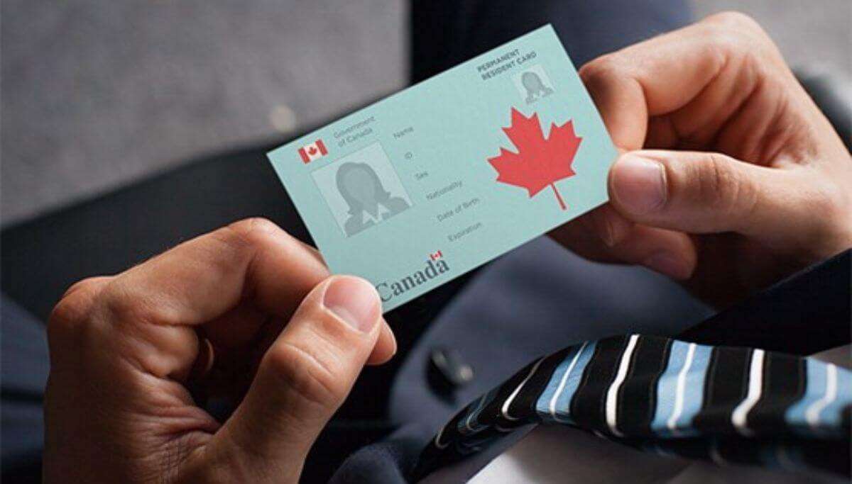 Canadian Permanent Residency: Navigating Immigration Programs