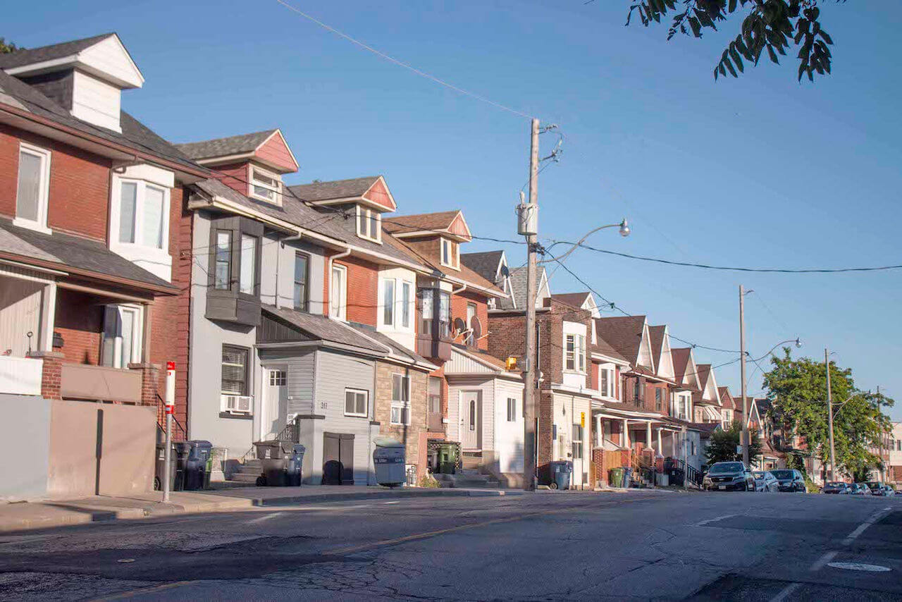Top 10 Hottest Neighbourhoods In Toronto For Living Investing